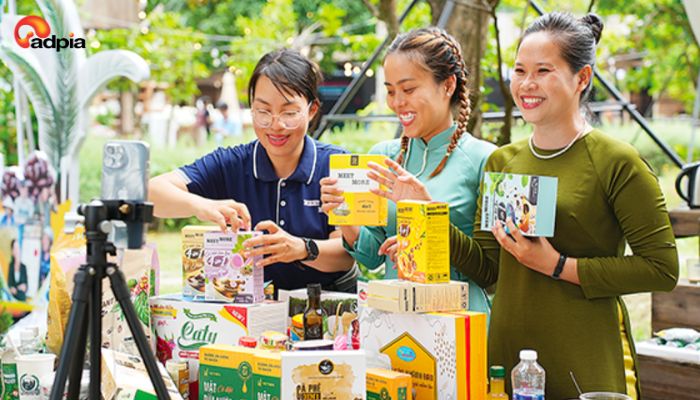 Livestream tạo ra tương t&aacute;c trực tiếp v&agrave; cảm x&uacute;c mua h&agrave;ng